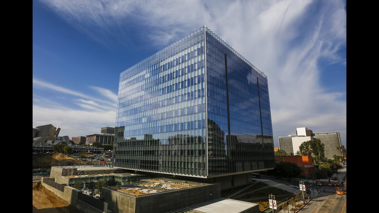 Professional courthouse building representing legal excellence